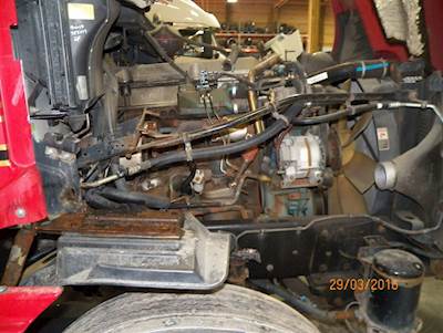 Detroit Series 60 Engine for a 2006 Freightliner COLUMBIA
