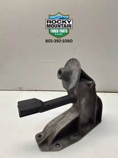 2008-2017 Freightliner Cascadia P3 Right Rear Hood Support Bracket, Part # A17-19266-001