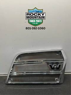 Western Star 5700XE Left Hood Air Intake Bezel w/ Screen, Part # 17-20223-000 & 17-20224-000