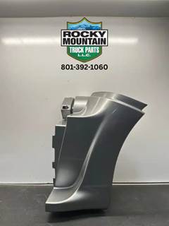 Peterbilt 387 Right Fender