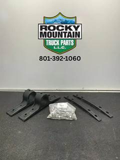 Nylon Fender Support Bracket For Spray Master FR-22 Fenders, Pair (2) 031-00823