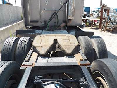 Fontaine AIR SLIDE Fifth Wheel for a 2008 Peterbilt 387