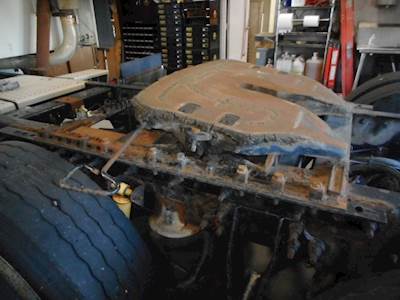 Fontaine AIR SLIDE Fifth Wheel for a 2006 International 9400I