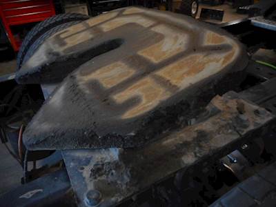 Fontaine STATIONARY Fifth Wheel for a 2008 International DuraStar 4400