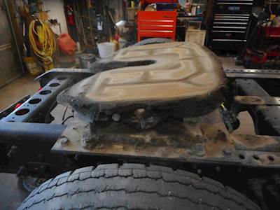 Fontaine STATIONARY Fifth Wheel for a 2008 International 4400 sba