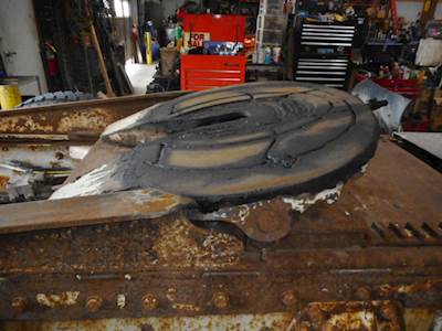 Holland AIR SLIDE Fifth Wheel for a 1987 Kenworth T800