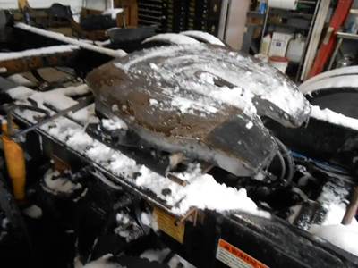 Holland AIR SLIDE Fifth Wheel for a 2013 Freightliner Cascadia