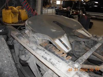 Holland AIR SLIDE Fifth Wheel for a 2003 Kenworth T600