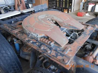 Holland AIR SLIDE Fifth Wheel for a 2009 International PROSTAR