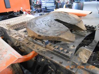 Holland AIR SLIDE Fifth Wheel for a 2020 Kenworth T680