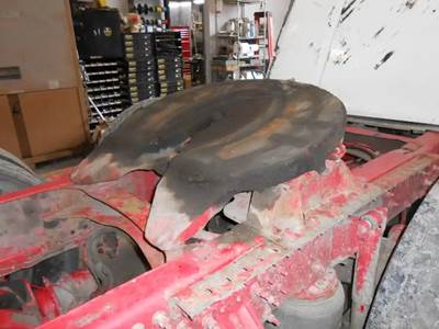 Holland STATIONARY Fifth Wheel for a 2012 Mack CXU613