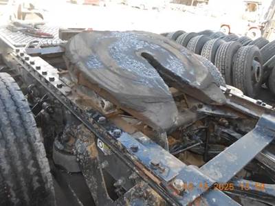 Jost AIR SLIDE Fifth Wheel for a 2018 Kenworth T880