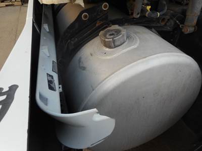 Freightliner Cascadia Left Fuel Tank