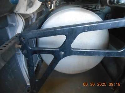 Freightliner Cascadia Left Fuel Tank