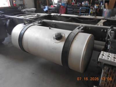 Freightliner Cascadia Right Fuel Tank