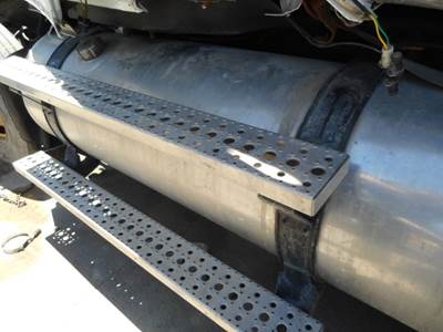 Freightliner Columbia Left Fuel Tank