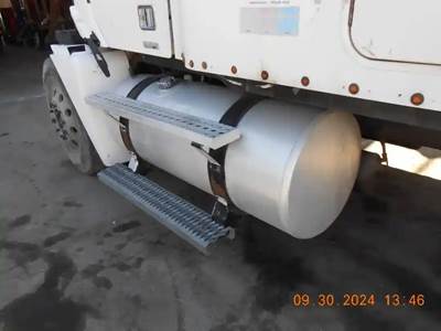 Freightliner Columbia Left Fuel Tank
