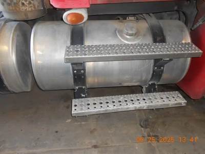 Freightliner Columbia Right Fuel Tank