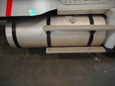 International 9400i Right Fuel Tank