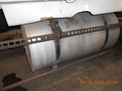 International LT625 Right Fuel Tank
