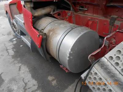 Kenworth T600 Left Fuel Tank