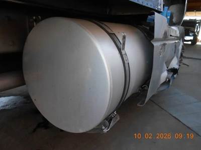 Kenworth T600 Right Fuel Tank