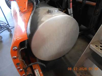 Kenworth T680 Left Fuel Tank