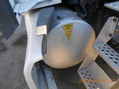 Kenworth T680 Left Fuel Tank