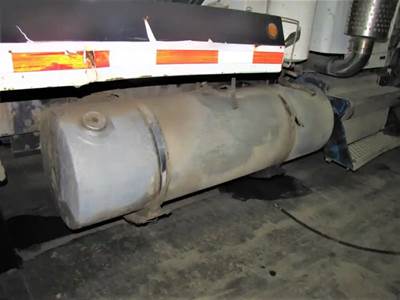 Kenworth W900L Right Fuel Tank