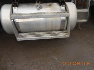 Peterbilt 386 Left Fuel Tank