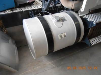 Volvo VN Right Fuel Tank