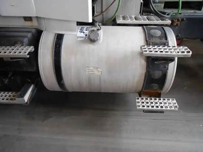 Volvo VNL Left Fuel Tank