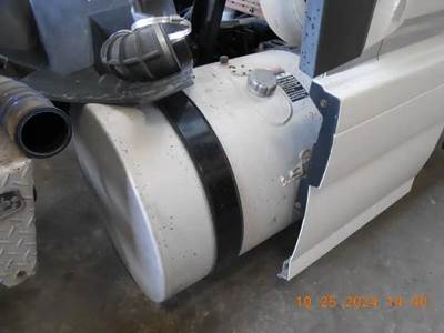 Volvo VNR Right Fuel Tank