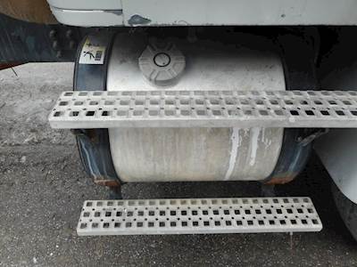 Volvo WG64 Right Fuel Tank