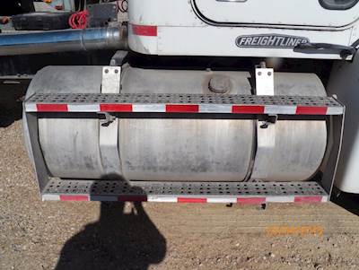 Freightliner FLD Right Fuel Tank