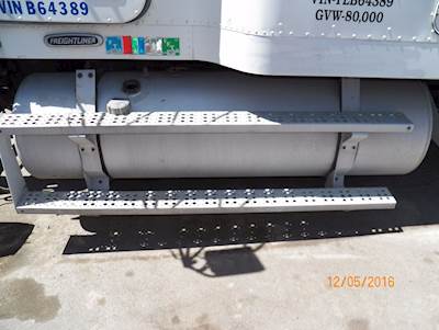Freightliner FLD120 Left Fuel Tank