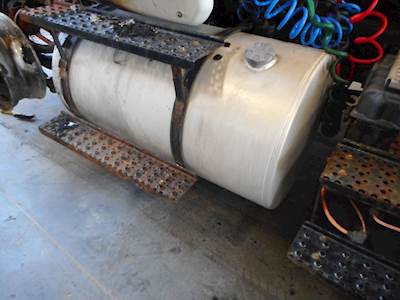 International 8600 Left Fuel Tank