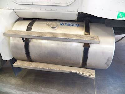 International 9400i Left Fuel Tank