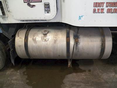 International 9400i Left Fuel Tank