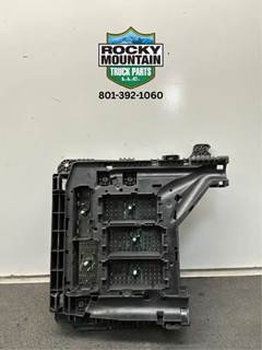 Freightliner Cascadia Fuse Box