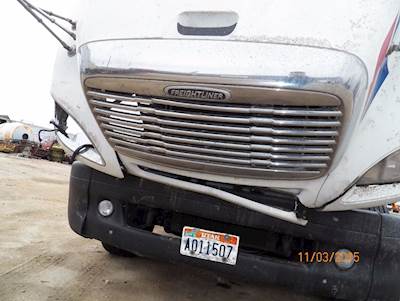 Freightliner Columbia 120 Grille for a 2003 Freightliner CL120 Columbia