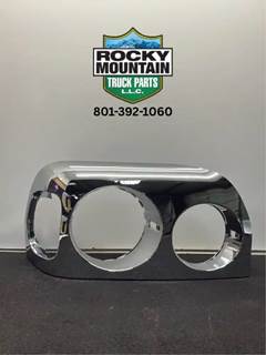 Freightliner Century Class Headlight Assembly