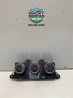 Freightliner Cascadia Heater / AC Temp Control