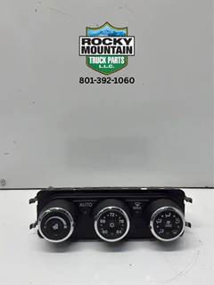 Peterbilt 579 Heater / AC Temp Control