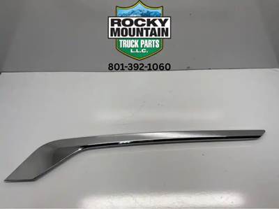 Peterbilt 579 Hood Part