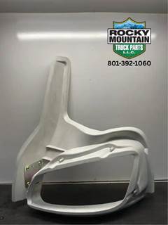 Kenworth T660 Hood Support