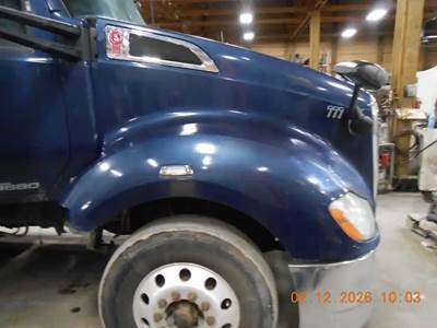 Kenworth T680 Hood