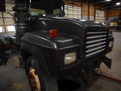 Mack RD686S Hood