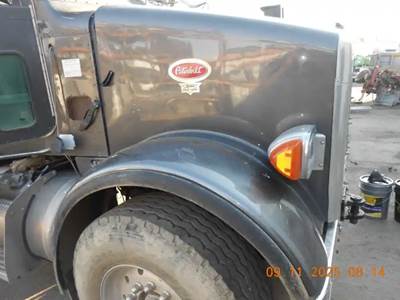 Peterbilt 357 Hood