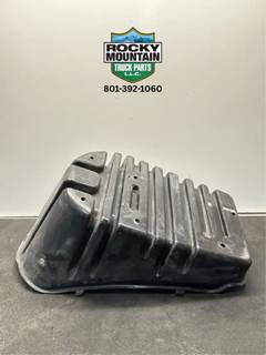 Freightliner Cascadia Inner Fender